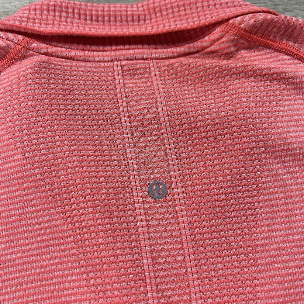Lululemon Swiftly Tech Half Zip Women Size 8 Long Sleeve Top Stretch Running Gym